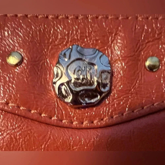 Chi by Carlos Falchi | ladies leather wristlet - Picture 3 of 16